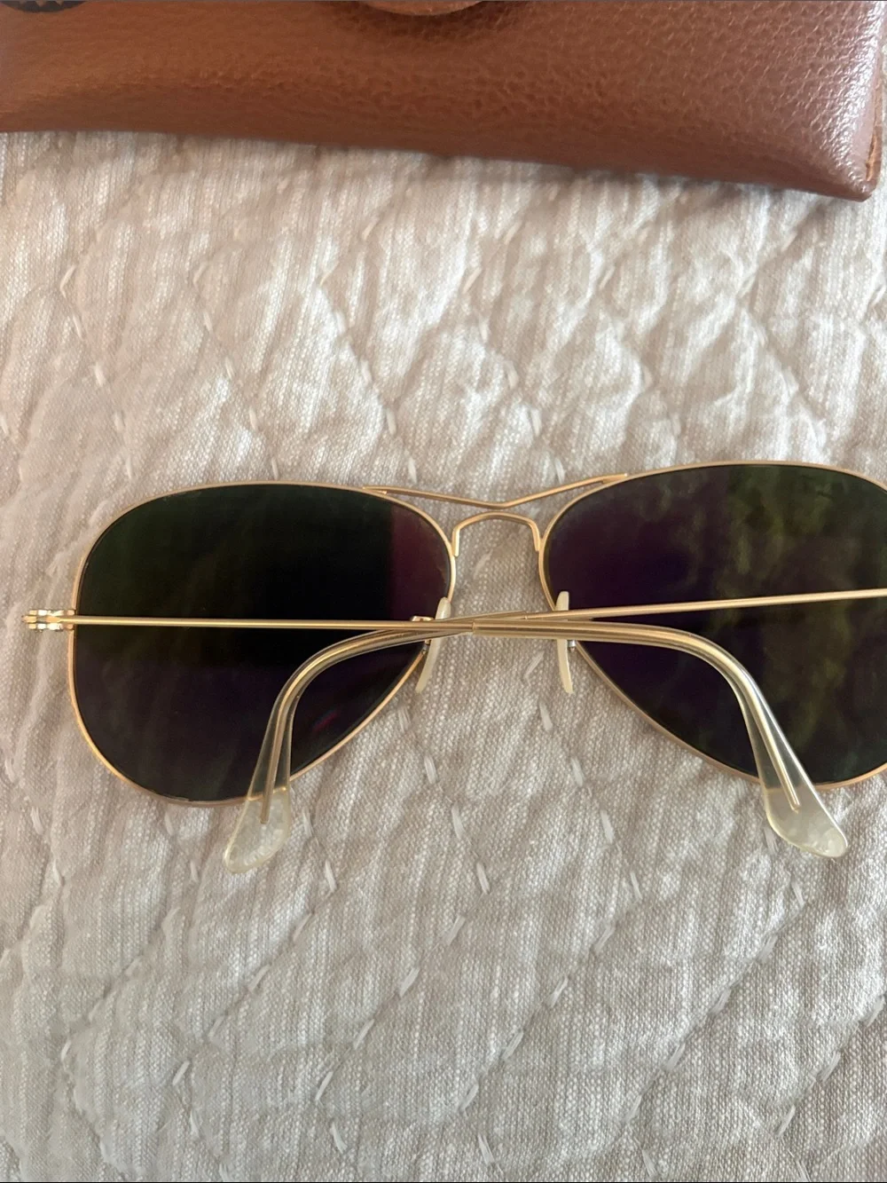 Ray-Ban iconic aviator